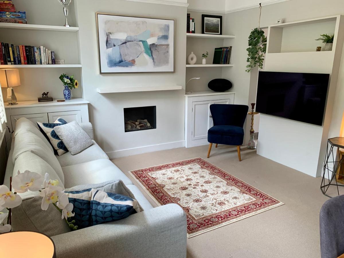 Lovely Newly Refurbished Apartment In Battersea Λονδίνο Εξωτερικό φωτογραφία